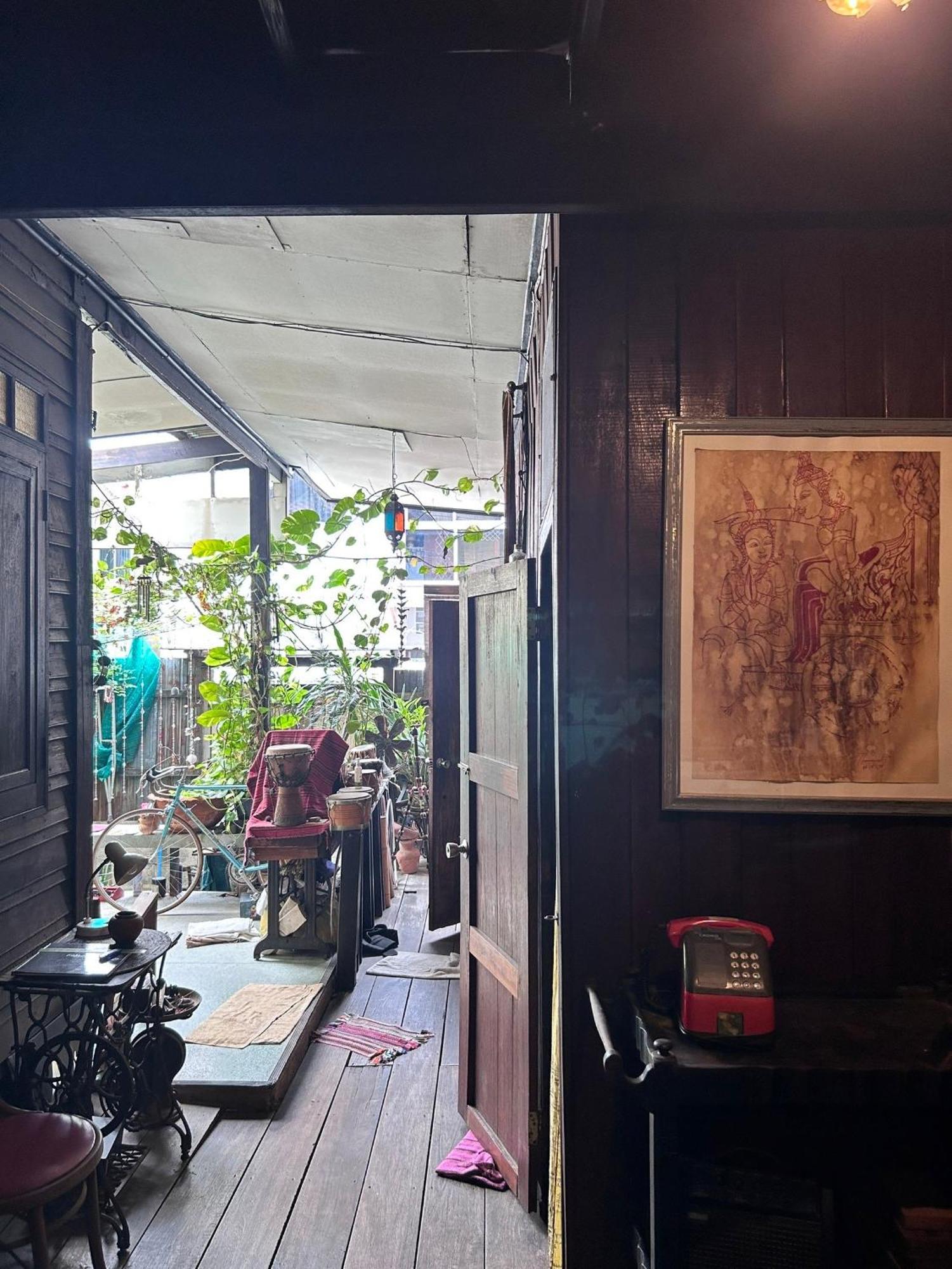 Chest'S Place Bangkok Esterno foto